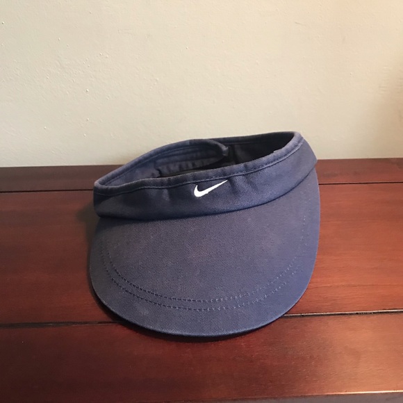 Nike Accessories - Nike Golf Velcro Strap Visor